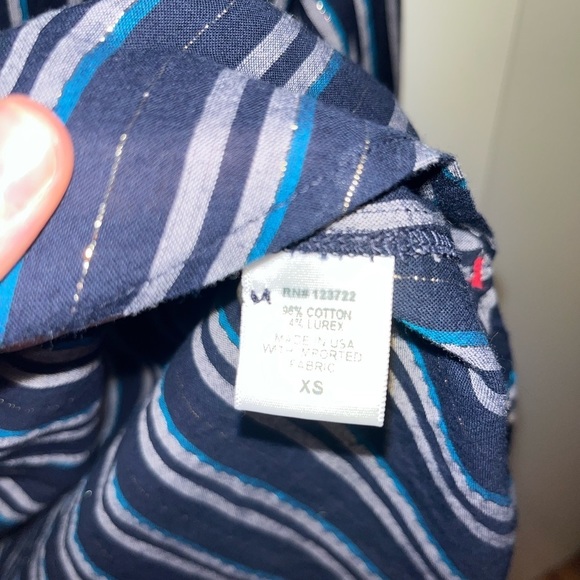 Xirena Beau Striped Button Down Shirt - Picture 5 of 7